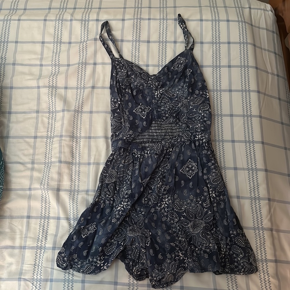 Blue Paisley Cut-Out Romper - Picture 10 of 11